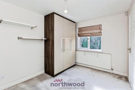 4 bedroom Detached house to let in Eskdale Gardens, Maidenhead, SL6