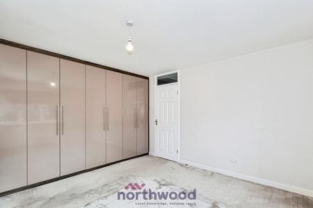 4 bedroom Detached house to let in Eskdale Gardens, Maidenhead, SL6