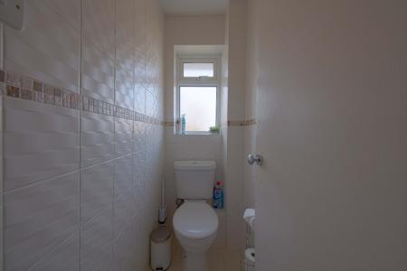 2 bedroom Maisonette to let in Ray Park Ave, Maidenhead, SL6