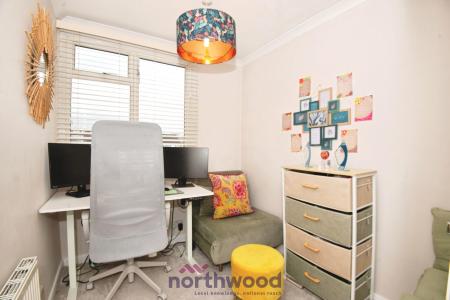 3 bedroom Semi-detached house for sale in Hag Hill Rise, Taplow, SL6