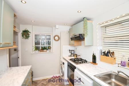 3 bedroom Semi-detached house for sale in Hag Hill Rise, Taplow, SL6