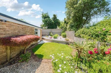 3 bedroom Semi-detached house for sale in Hag Hill Rise, Taplow, SL6