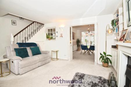 3 bedroom Semi-detached house for sale in Hag Hill Rise, Taplow, SL6