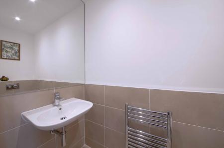 3 bedroom End of terrace house to let in Raven Drive, Maidenhead, SL6