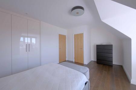 3 bedroom End of terrace house to let in Raven Drive, Maidenhead, SL6