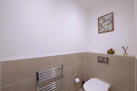 3 bedroom End of terrace house to let in Raven Drive, Maidenhead, SL6