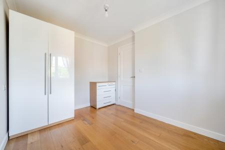 3 bedroom Semi-detached house to let in Blackamoor Lane, Maidenhead, SL6