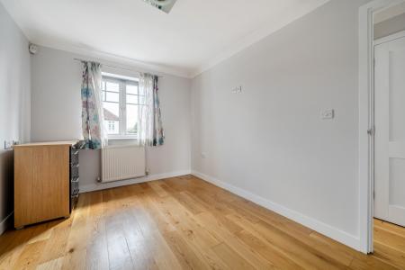 3 bedroom Semi-detached house to let in Blackamoor Lane, Maidenhead, SL6