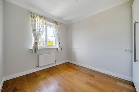 3 bedroom Semi-detached house to let in Blackamoor Lane, Maidenhead, SL6