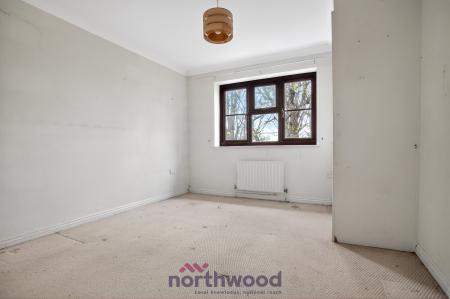 5 bedroom Detached house for sale in Heywood Avenue, Maidenhead, SL6