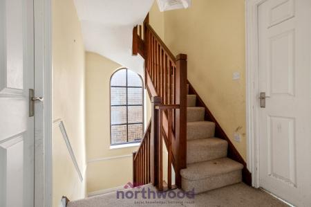 5 bedroom Detached house for sale in Heywood Avenue, Maidenhead, SL6