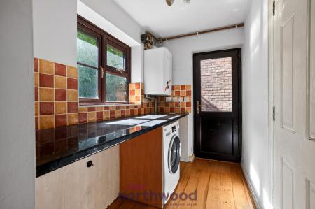 5 bedroom Detached house for sale in Heywood Avenue, Maidenhead, SL6