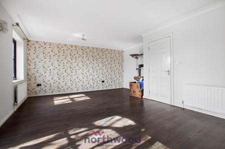 5 bedroom Detached house for sale in Heywood Avenue, Maidenhead, SL6