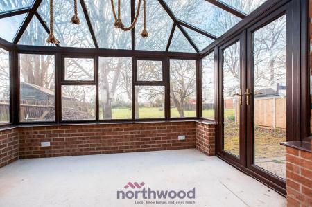 5 bedroom Detached house for sale in Heywood Avenue, Maidenhead, SL6