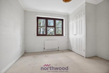 5 bedroom Detached house for sale in Heywood Avenue, Maidenhead, SL6