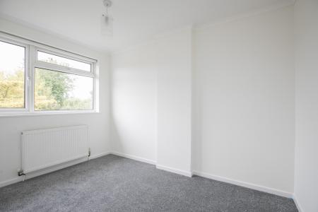 3 bedroom Terraced House to let in Palmers Close, Maidenhead, SL6