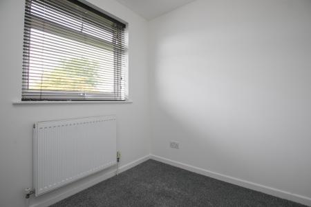 3 bedroom Terraced House to let in Palmers Close, Maidenhead, SL6