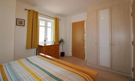 3 bedroom End of terrace house to let in Bhamra Gardens, Maidenhead, SL6