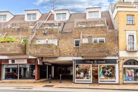 3 bedroom Maisonette to let in St Marys Walk, Maidenhead, SL6