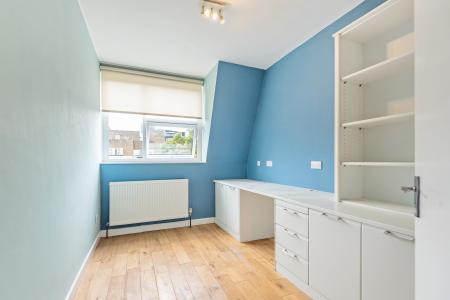 3 bedroom Maisonette to let in St Marys Walk, Maidenhead, SL6