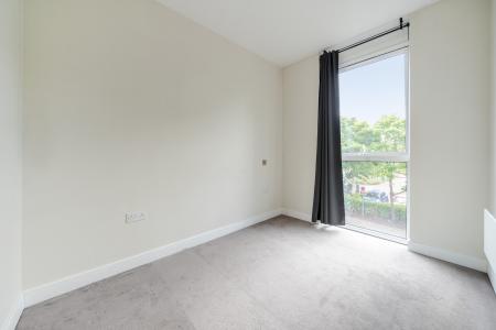 1 bedroom Flat to let in Clivemont Road, Maidenhead, SL6