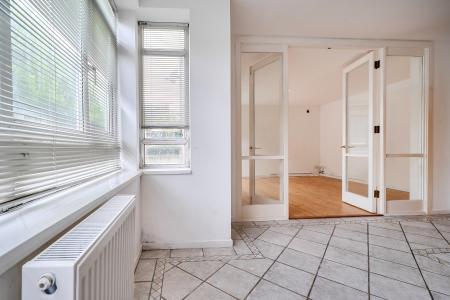 2 bedroom Flat for sale in Raymill Rd East, Maidenhead, SL6