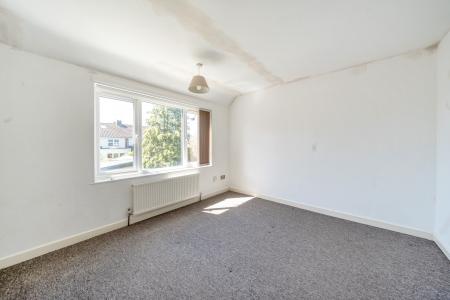 3 bedroom Semi-detached house to let in Whiteley, Windsor, SL4