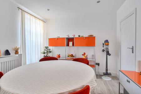 4 bedroom End of terrace house for sale in The Crescent, Slough, SL1