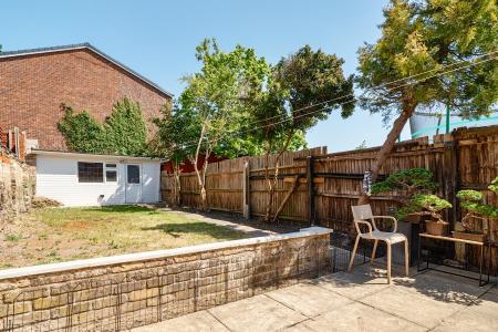 4 bedroom End of terrace house for sale in The Crescent, Slough, SL1