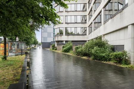 2 bedroom Flat to let in High Street, Slough, SL1