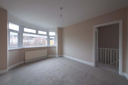 3 bedroom Semi-detached house to let in Boyn Valley Road, Maidenhead, SL6