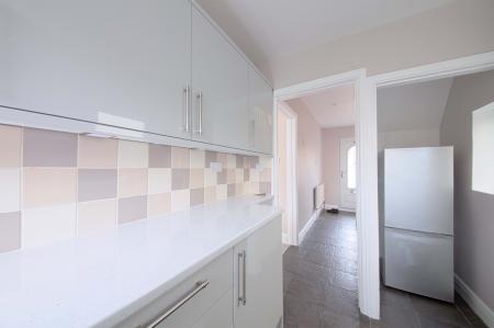 3 bedroom Semi-detached house to let in Boyn Valley Road, Maidenhead, SL6