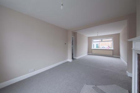 3 bedroom Semi-detached house to let in Boyn Valley Road, Maidenhead, SL6