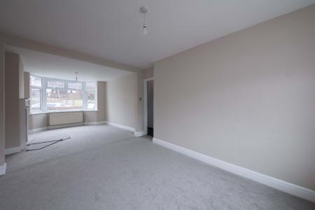 3 bedroom Semi-detached house to let in Boyn Valley Road, Maidenhead, SL6