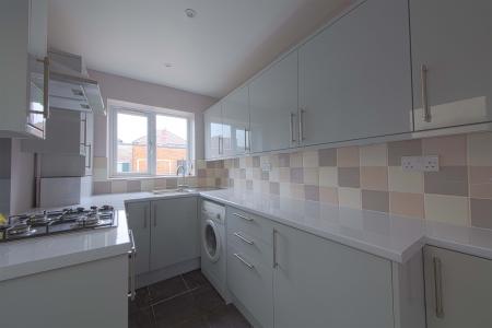 3 bedroom Semi-detached house to let in Boyn Valley Road, Maidenhead, SL6