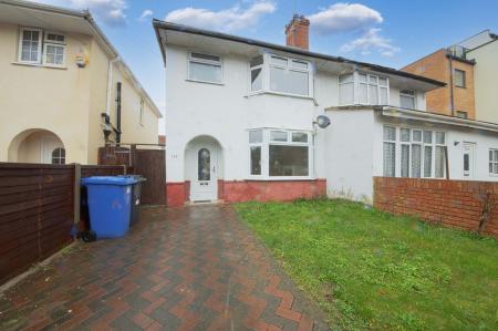 3 bedroom Semi-detached house to let in Boyn Valley Road, Maidenhead, SL6