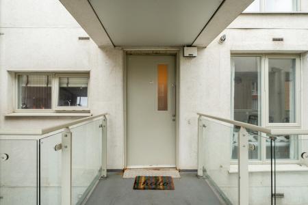 2 bedroom Flat to let in Kidwells Close, Parklands, Maidenhead, SL6