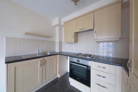 2 bedroom Flat to let in Grenfell Road, Maidenhead, SL6