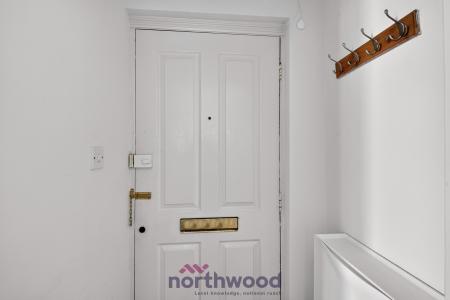 2 bedroom Flat for sale in Alston Gardens, Maidenhead, SL6