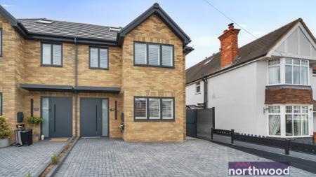 Courthouse Road, Maidenhead, SL6