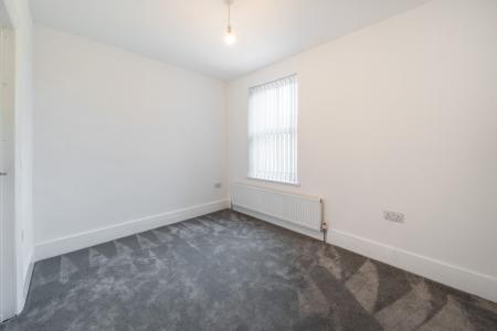 3 bedroom End of terrace house to let in Courthouse Road, Maidenhead, SL6