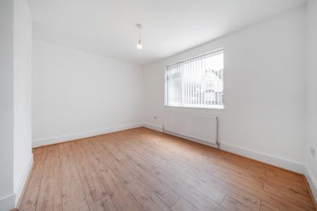 3 bedroom End of terrace house to let in Courthouse Road, Maidenhead, SL6