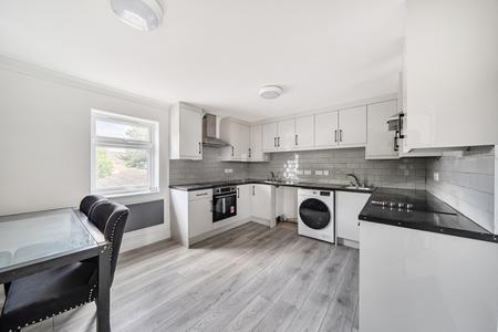 1 bedroom House share to let in Albany Road, Old Windsor, Windsor, SL4
