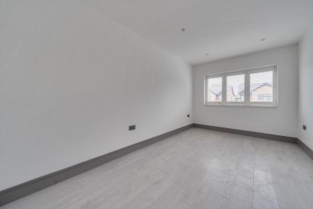 1 bedroom House share to let in Courthouse Road, Maidenhead, SL6