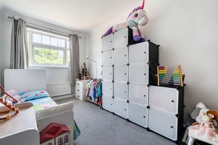 3 bedroom End of terrace house to let in Lantern Walk, Maidenhead, SL6