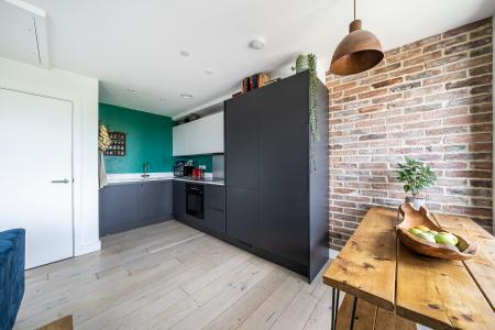 2 bedroom Flat to let in 15 Bath Road, Slough, SL1