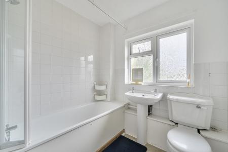 3 bedroom Terraced House for sale in Ashcroft Road, Maidenhead, SL6