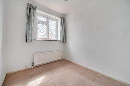 3 bedroom Semi-detached house to let in Queens Road, Eton Wick, Windsor, SL4