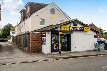 1 bedroom Detached house to let in Albany Road, Windsor, SL4