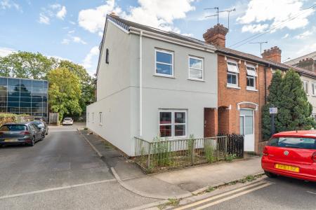 1 bedroom House share to let in Bell Street, Maidenhead, SL6